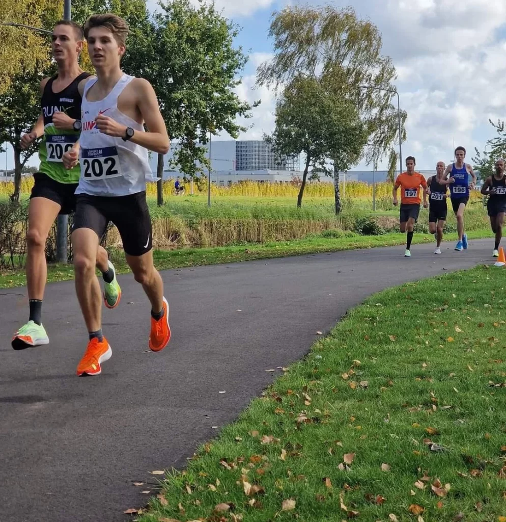 Lopers Company Run Tilburg 2022 foto 1