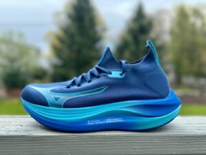 Mizuno Neo Vista