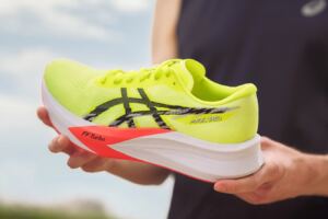 Asics Magic Speed 4