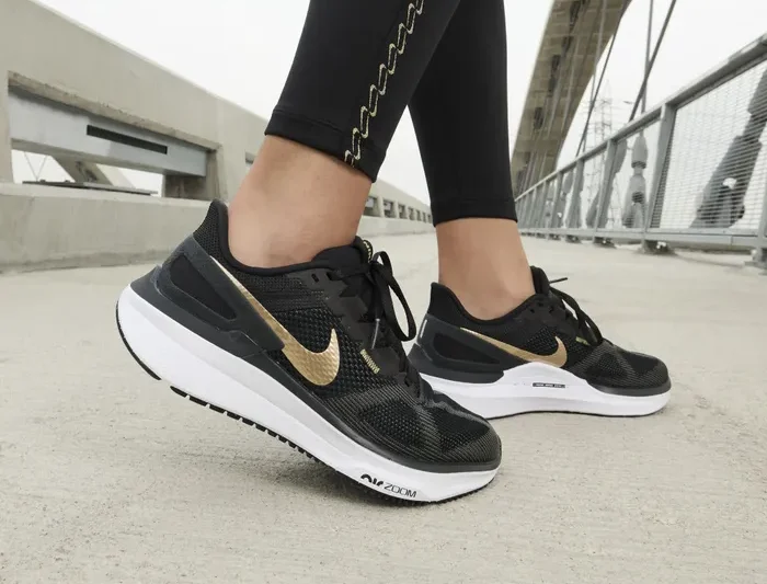 Reviews Nike hardloopschoenen Nike Air Zoom Structure