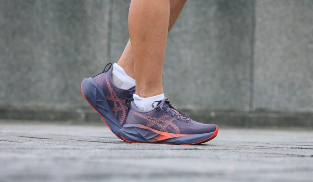 ASICS Novablast 5