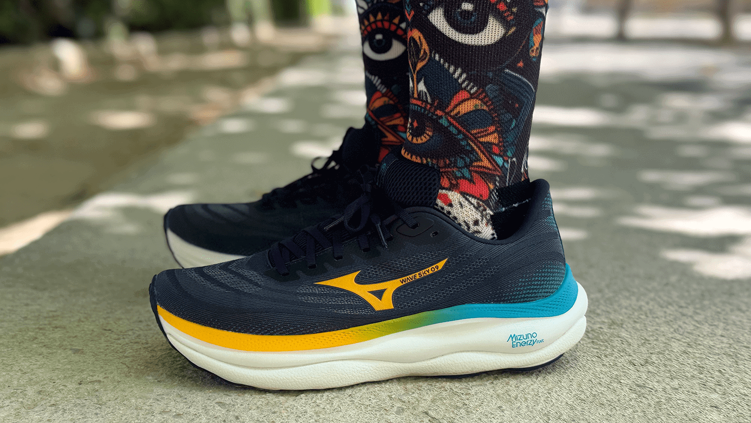 Mizuno Wave Sky 9