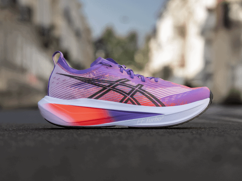 ASICS Megablast