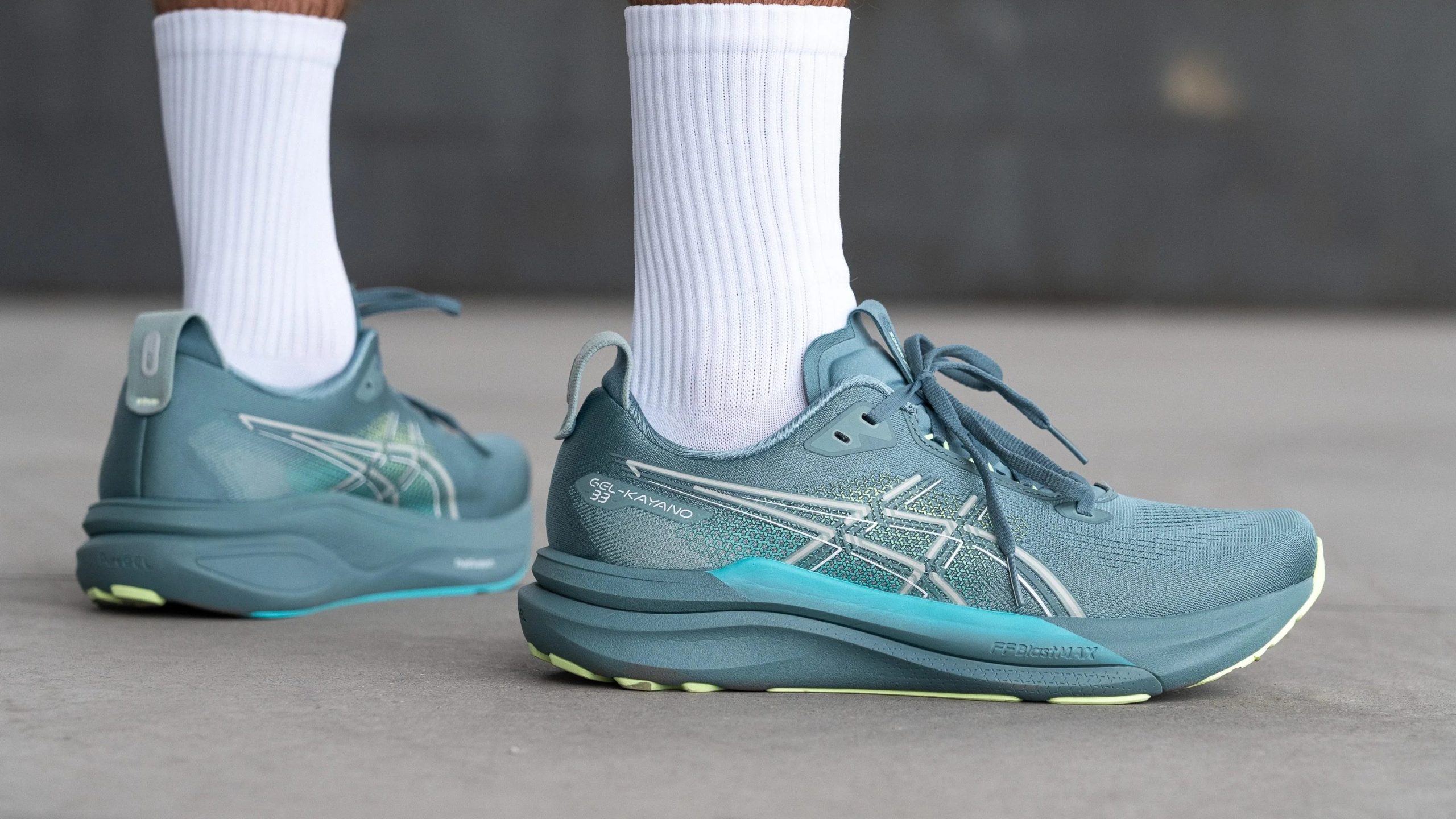 ASICS GEL-Kayano 33