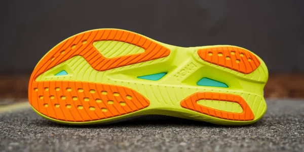 HOKA Mach X 2
