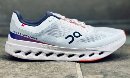 Lateral_view_of_right_shoe_from_pair_of_On_Cloudsurfer_Next_Running_Shoes