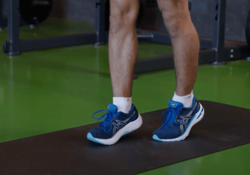 Pijn aan de achillespees met hardlopen tenen hakkenloop